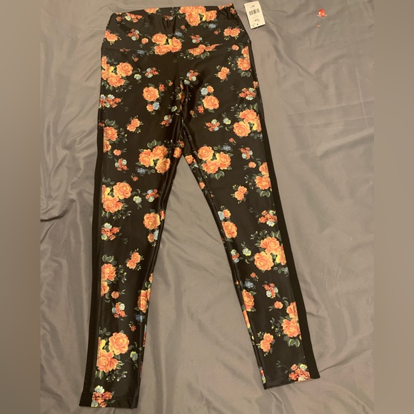NWT Suzy Shier Floral Mesh leggings - Picture 2 of 3